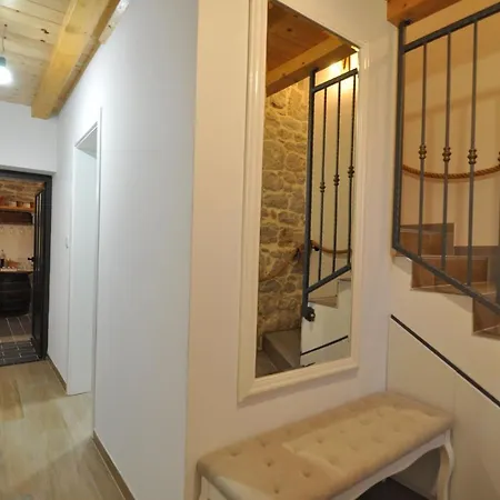 Villa Ela, With Heated Pool *